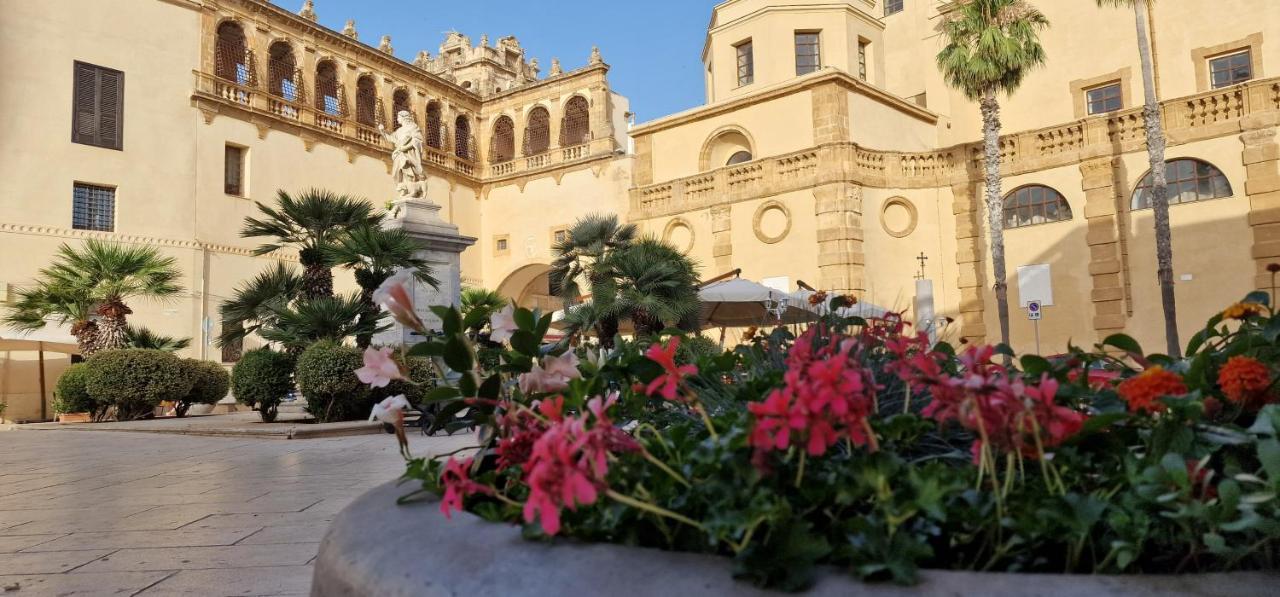 Bed and Breakfast In Piazza Mazara del Vallo Exterior foto